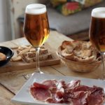 Cata de cervezas y jamones en el Rey de la Cerveza (Zaragoza)