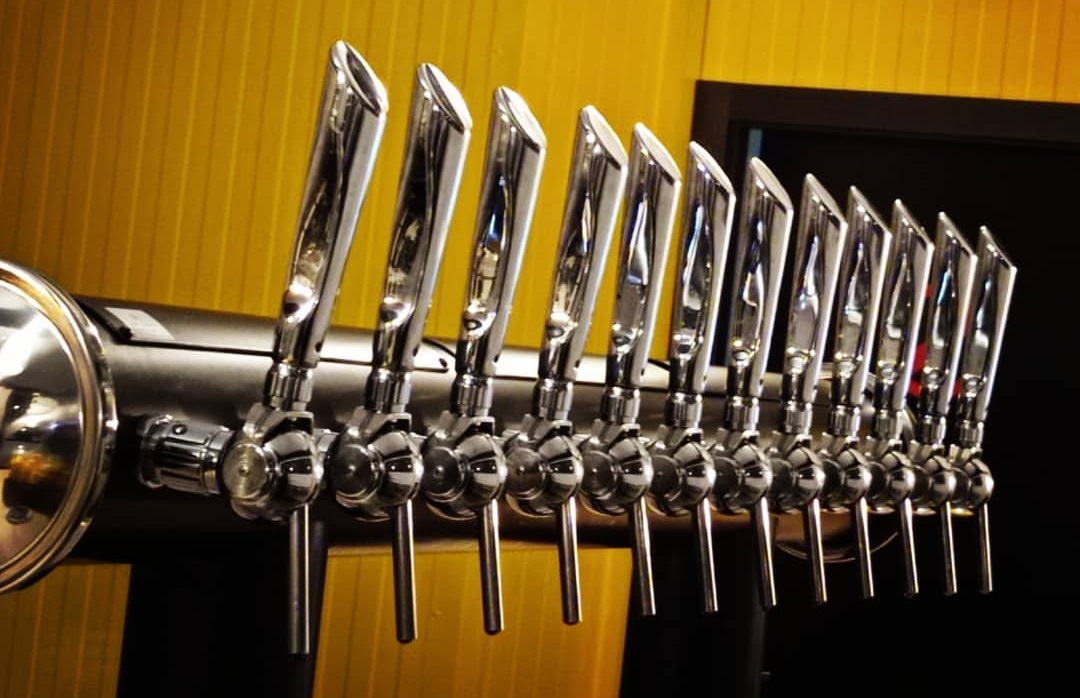 Meet the Brewer con Cierzo Brewing en Local Beer 1 Local Beer Imagen grifos barra portada