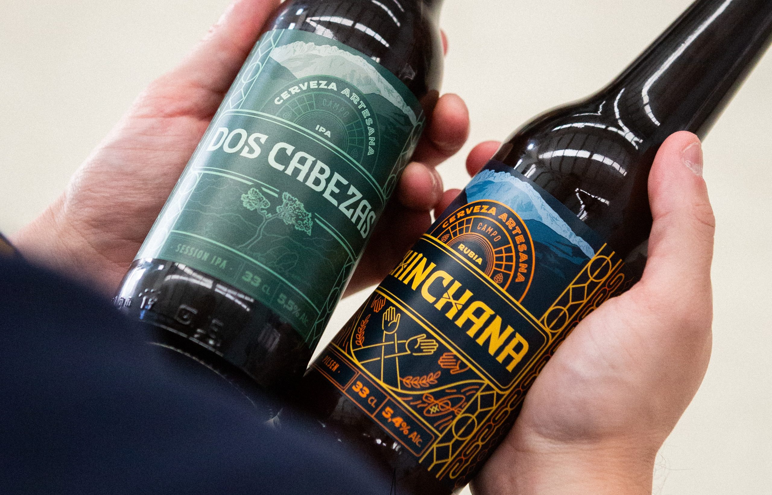 Presentación de Dos Cabezas, la nueva variedad de Chinchana 1 Cerveza Chinchana Imagen 02 presentacion Dos Cabezas scaled